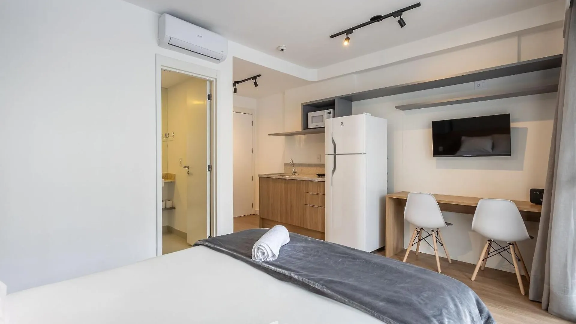 Apartment Studio Encantador A 550M Do Metro! Atb2014 Sao Paulo